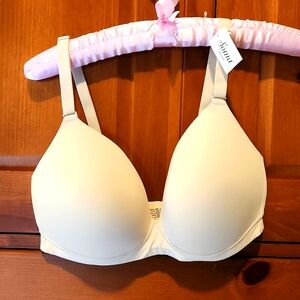 Soma Memorable Wireless Bra 36D NWT